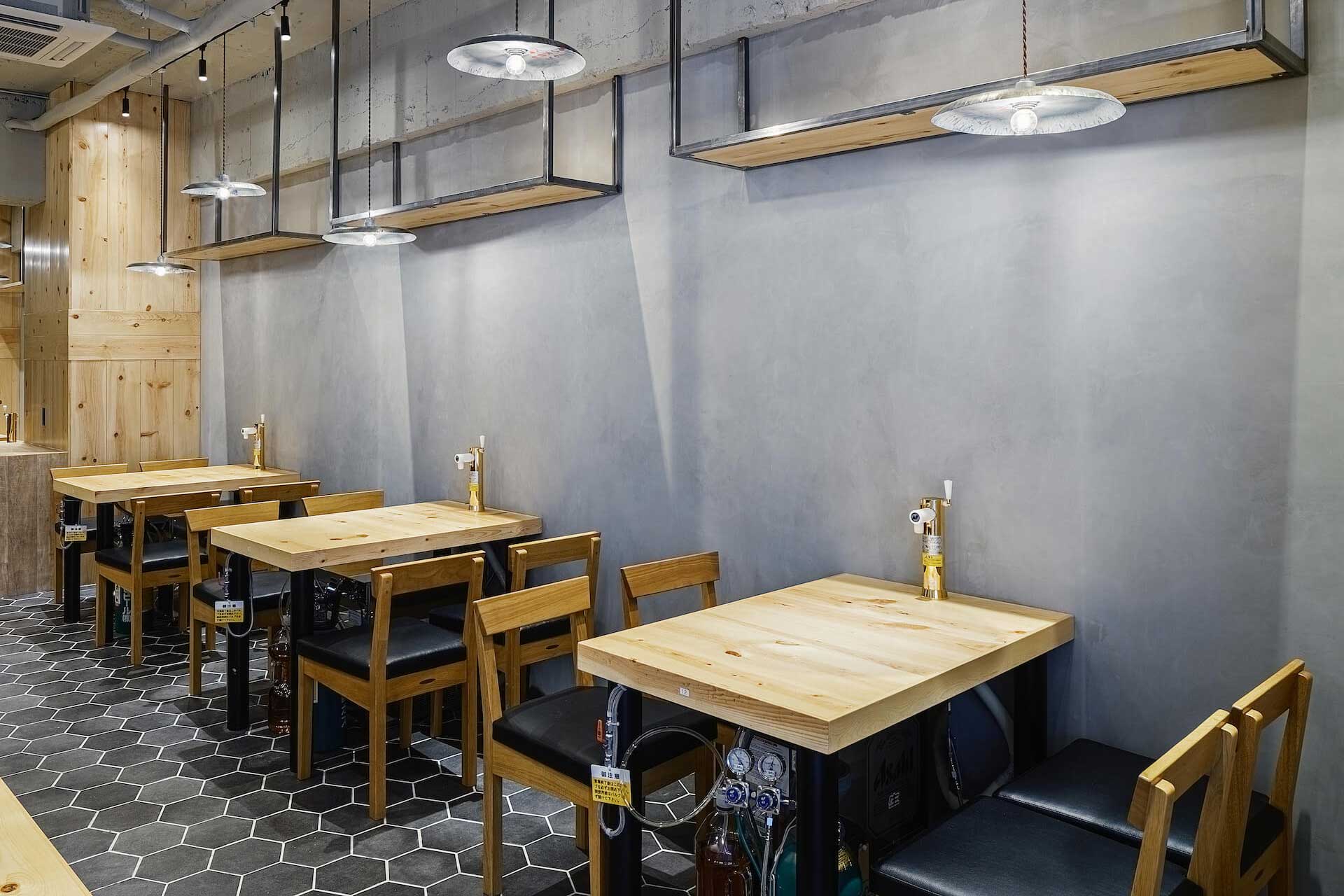 LARGO（ラルゴ）手掛けた飲食店「スミビトケムリ」（東京・約39坪）の店舗デザイン事例