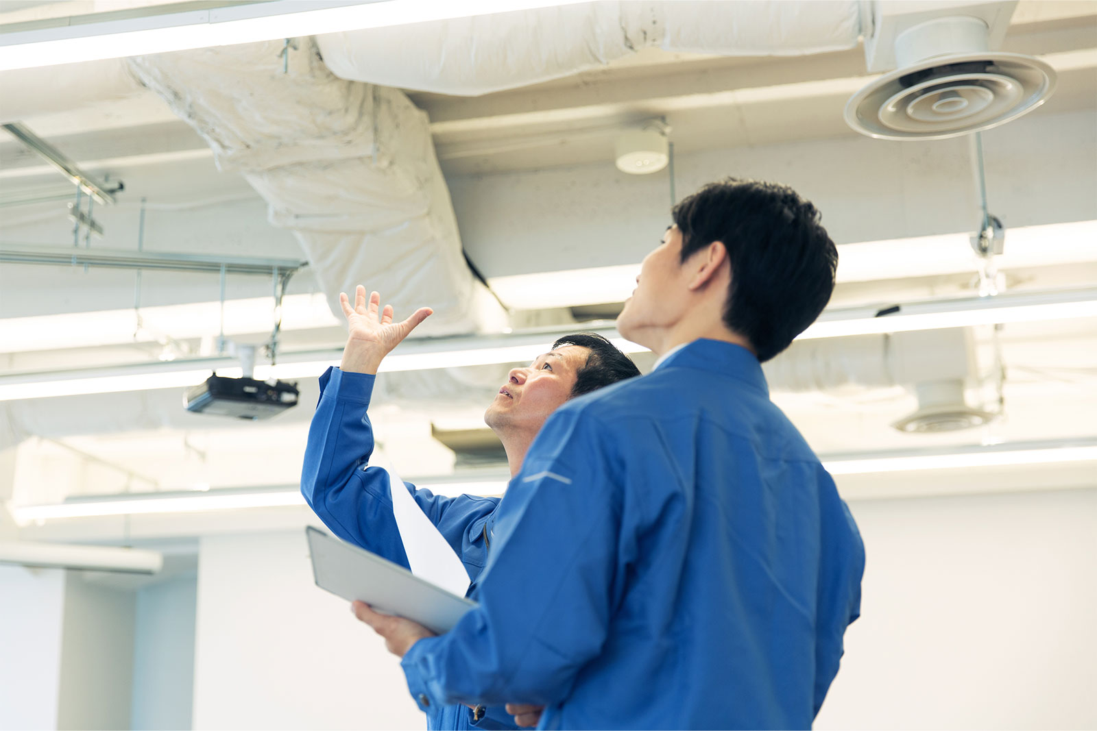 見えない部分はコストダウン